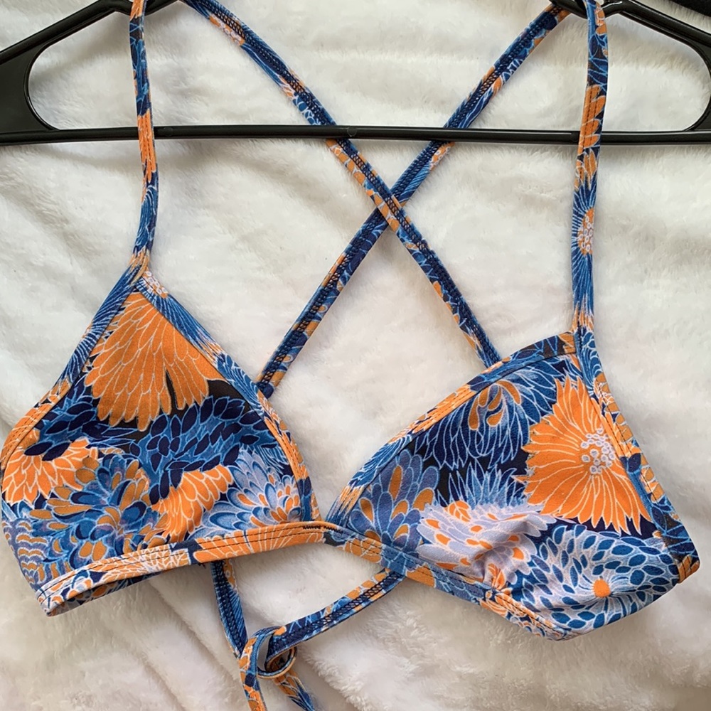 Jolyn Bikini Top